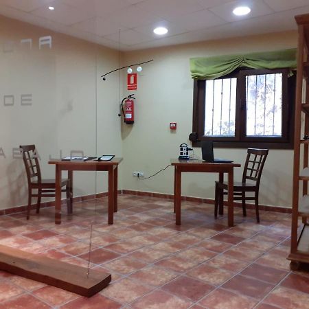 Hotel Rural Los Molinillos Эль-Ареналь Экстерьер фото