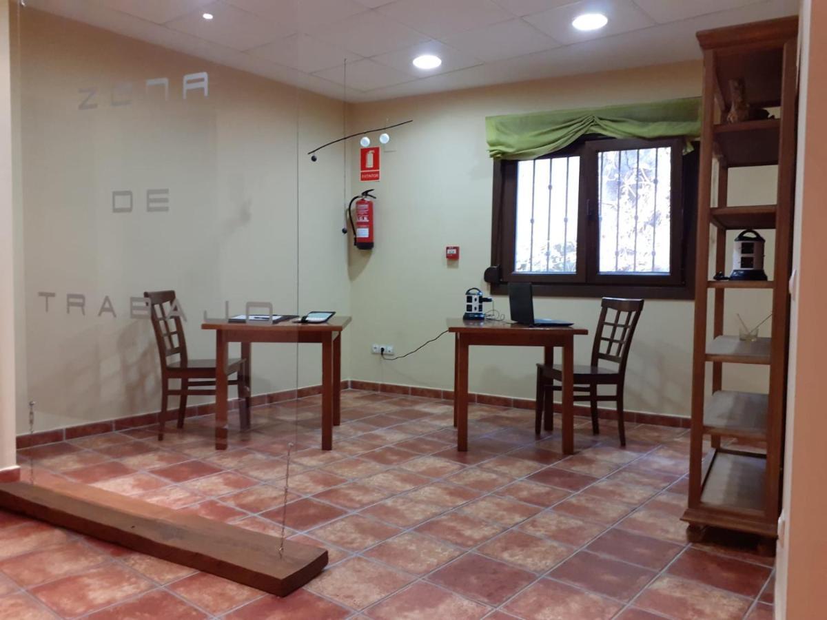 Hotel Rural Los Molinillos Эль-Ареналь Экстерьер фото
